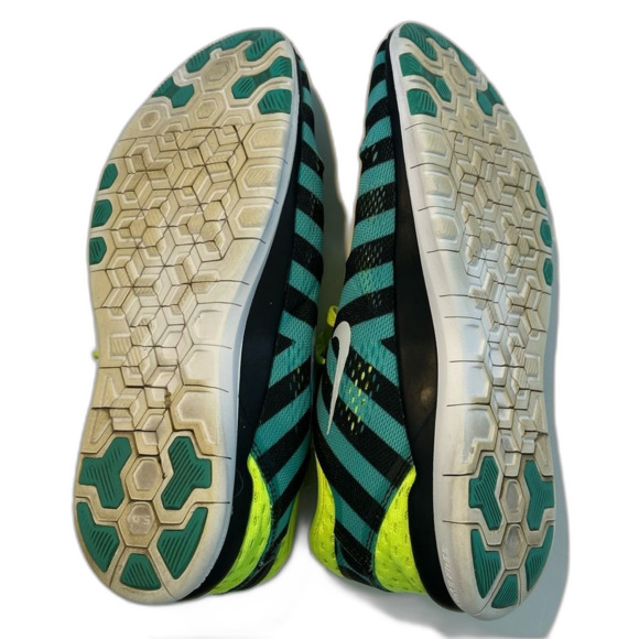 Nike Women's SZ 7.5 Free TR 5.0 Aqua Green Running Shoe Bold Laces Sneaker - Picture 10 of 15